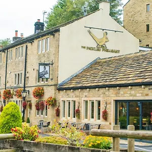 The Pickled Pheasant Bed & Breakfast Holmbridge