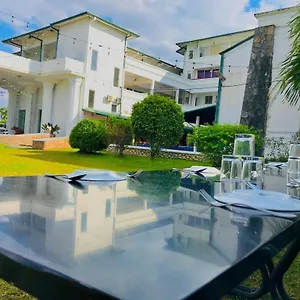 Dream Paradise Hotel Ja-Ela