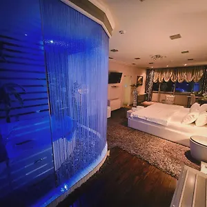 Rosa Blu Hotel Tirana